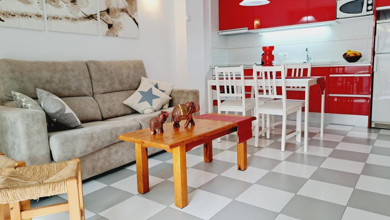 סאלו Apartamentos Montblanc Familidays 013 מראה חיצוני תמונה