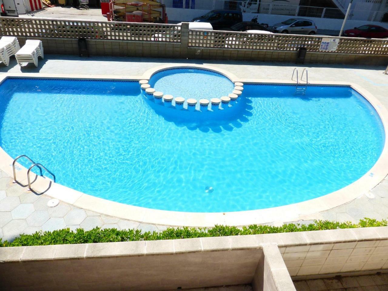 סאלו Apartamentos Montblanc Familidays 013 מראה חיצוני תמונה