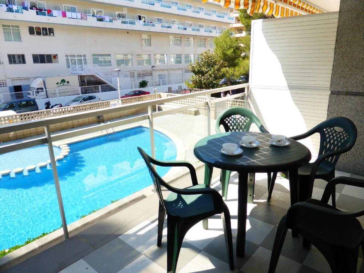 סאלו Apartamentos Montblanc Familidays 013 מראה חיצוני תמונה